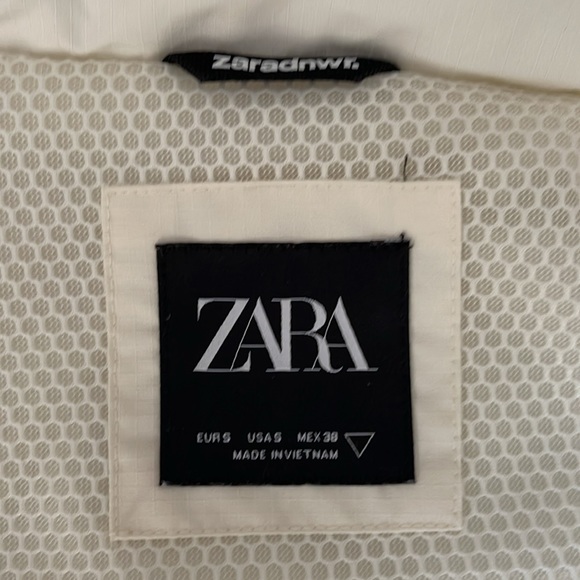 ZARA vest - Picture 3 of 6